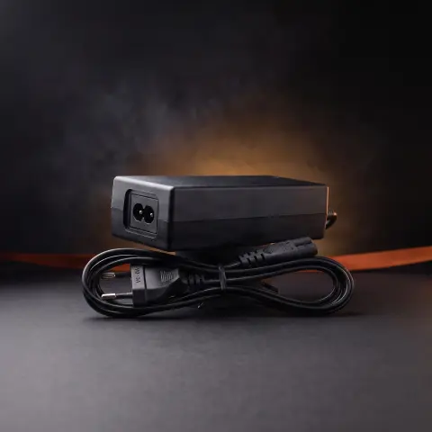 Adaptor priza pt sursa de tensiune Bronc