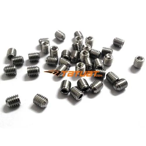 Set 4 suruburi 4x5mm